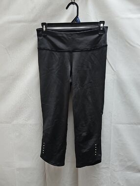 Old Navy Crop Leggings Size Medium